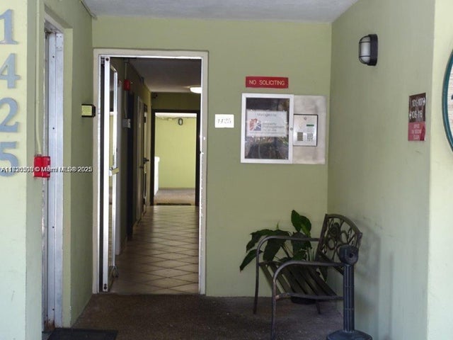 3 of 19 - 1425 Arthur St 311b, Hollywood, FL