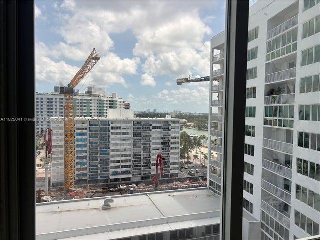 3 of 17 - 5401 Collins Ave 1014, Miami Beach, FL