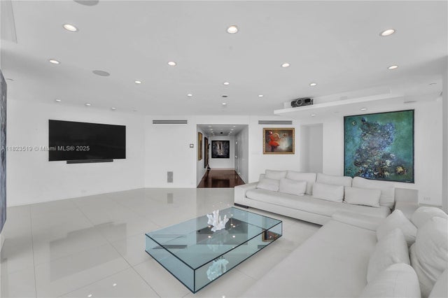 5 of 81 - 300 S Pointe Dr 3405, Miami Beach, FL