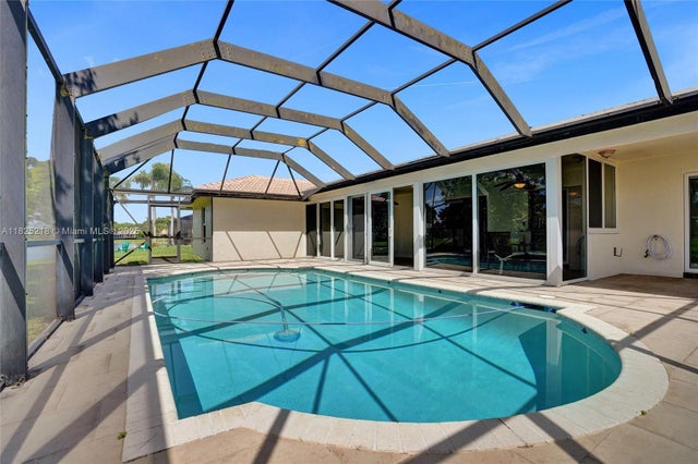 2 of 38 - 10967 Nw 12th Dr, Coral Springs, FL