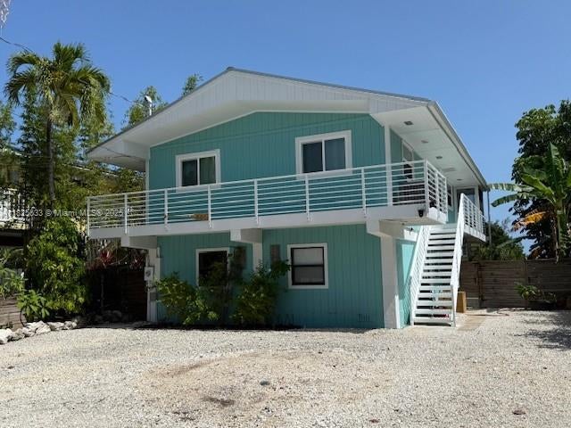1 of 9 - 380 Mahogany Dr, Key Largo, FL