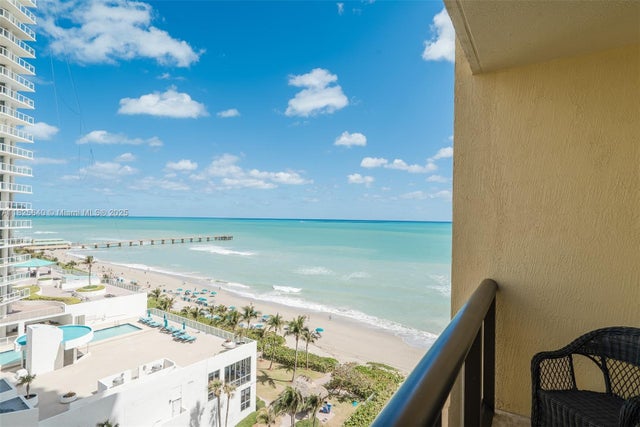 1 of 39 - 16275 Collins Ave 902, Sunny Isles Beach, FL