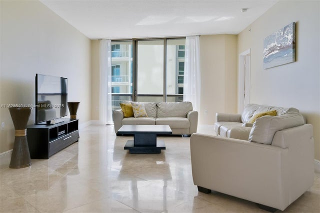 4 of 39 - 16275 Collins Ave 902, Sunny Isles Beach, FL