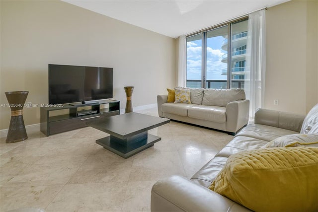 5 of 39 - 16275 Collins Ave 902, Sunny Isles Beach, FL