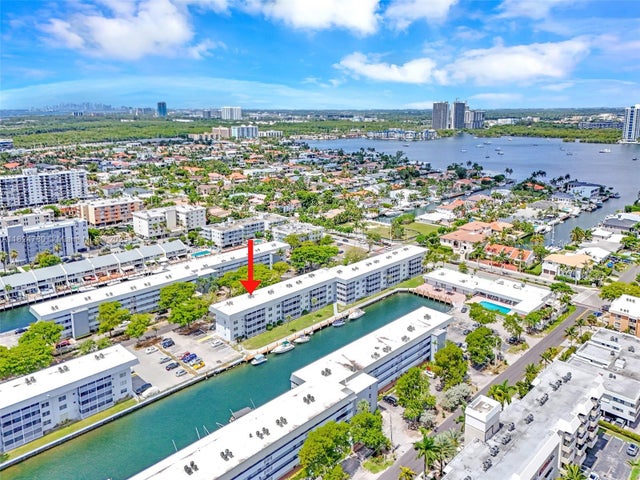 1 of 42 - 3551 Ne 169th St 312, North Miami Beach, FL