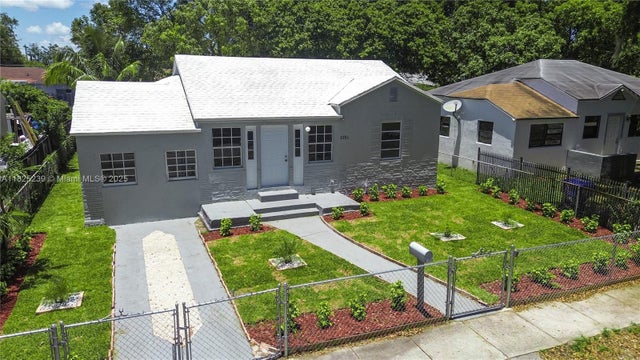5 of 58 - 1051 Nw 63rd St, Miami, FL