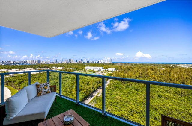 1 of 38 - 15051 Royal Oaks Ln 1901, North Miami, FL