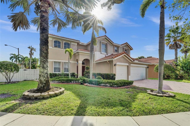 1 of 33 - 1379 Nw 166th Ave, Pembroke Pines, FL
