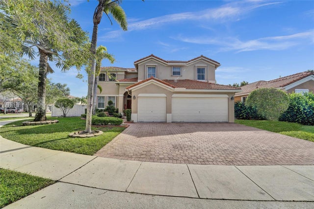 2 of 33 - 1379 Nw 166th Ave, Pembroke Pines, FL