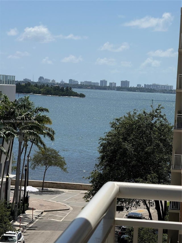 3 of 64 - 2001 Biscayne Blvd 2402, Miami, FL