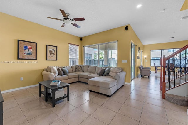 5 of 41 - 452 Ne 20th Ter, Homestead, FL