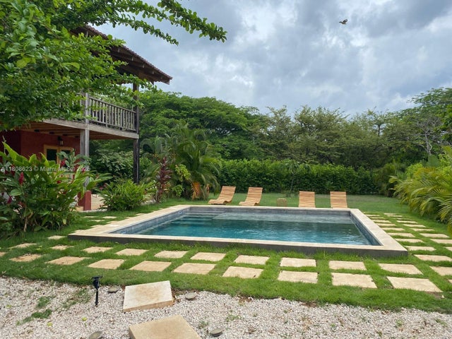 2 of 40 - Condominium Hotel Playa N Santa Cruz, , 