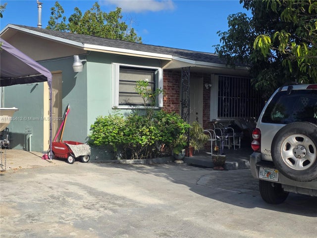 4 of 14 - 20201 Sw 117th Ct, Miami, FL