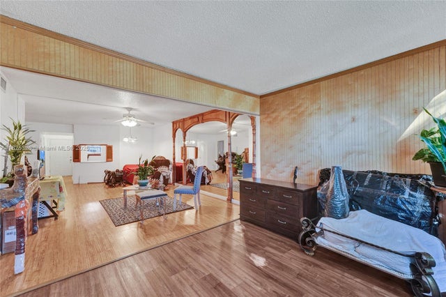 4 of 32 - 1750 Ne 191st St 106-1, Miami, FL
