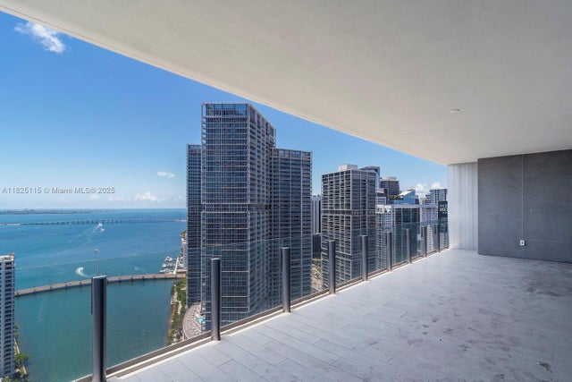 2 of 41 - 300 Biscayne Blvd Way 3902, Miami, FL