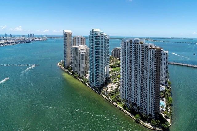 3 of 41 - 300 Biscayne Blvd Way 3902, Miami, FL
