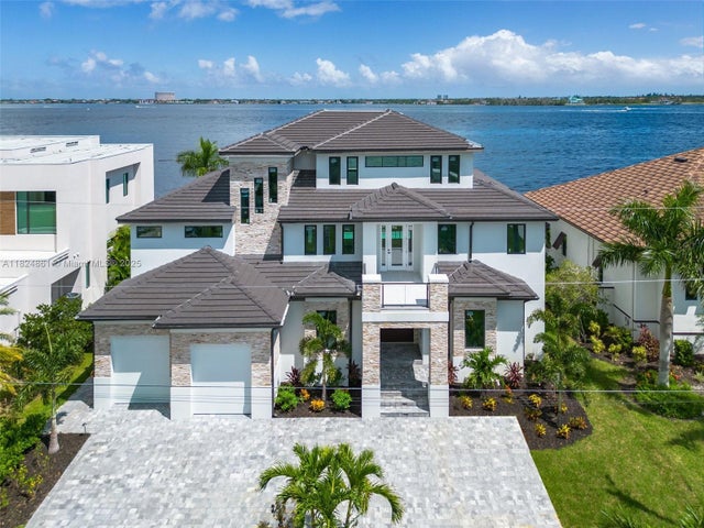 1 of 56 - 5735 Riverside Dr, Cape Coral, FL