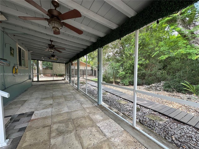 2 of 28 - 349 Mahogany Dr, Key Largo, FL