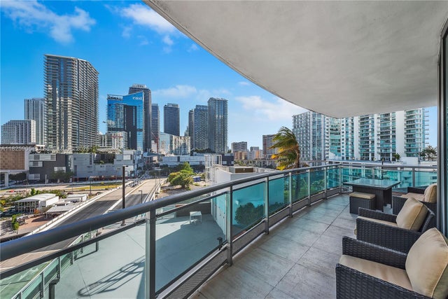 2 of 29 - 350 S Miami Ave 1102, Miami, FL