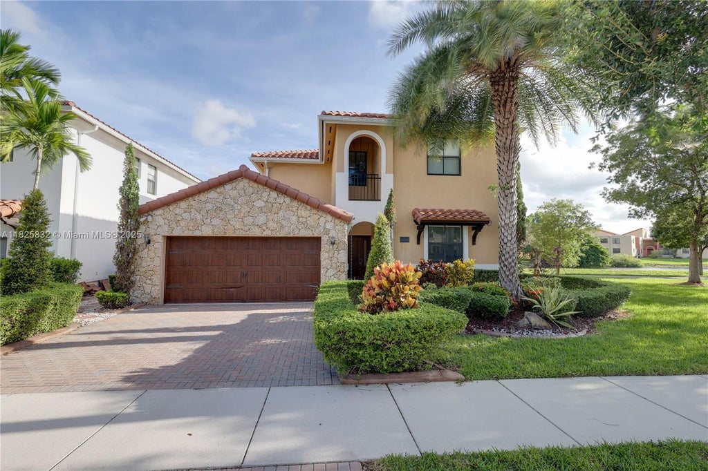 10040 Nw 10th St, Miami