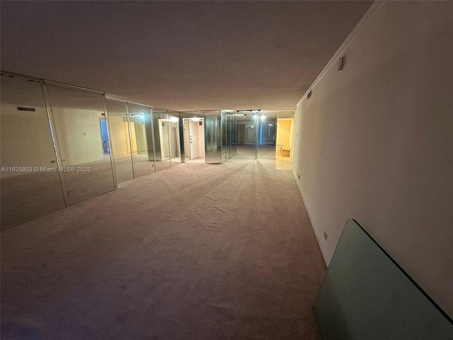 5 of 16 - 6039 Collins Ave 1625, Miami Beach, FL