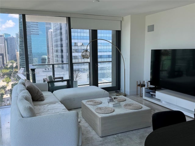 4 of 27 - 1451 Brickell Ave 2306, Miami, FL