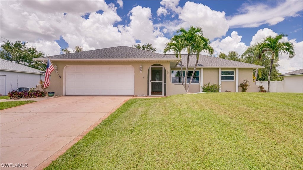 301 Se 26th Ter, CAPE CORAL