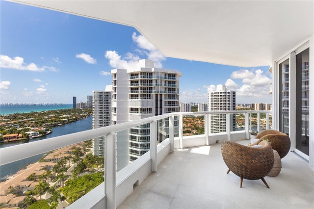 4 of 65 - 21200 Point Pl 2602, Aventura, FL