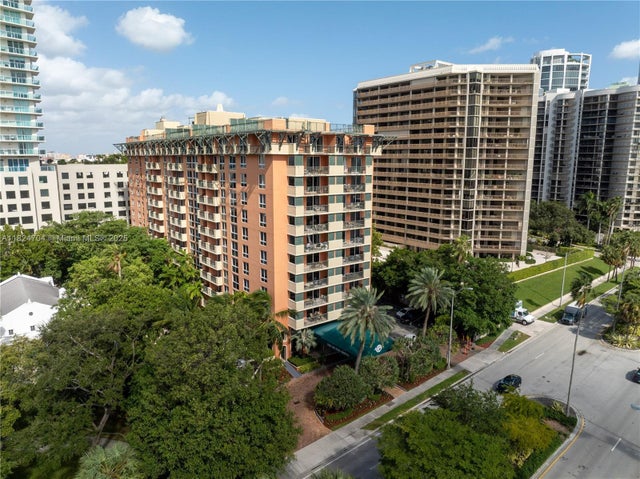 2 of 31 - 2951 S Bayshore Dr 717, Miami, FL
