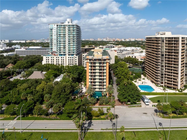 3 of 31 - 2951 S Bayshore Dr 717, Miami, FL