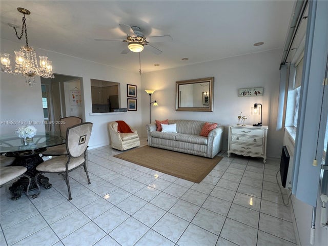 5 of 22 - 801 Atlantic Shores Blvd 207, Hallandale Beach, FL