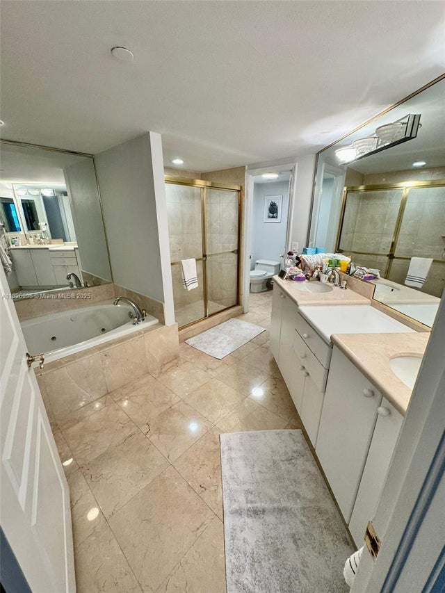 5 of 17 - 8925 Collins Ave 9g, Surfside, FL