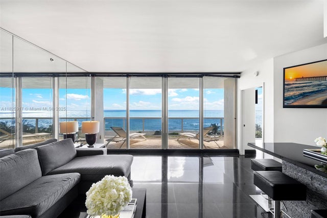 4779 Collins Ave 702, Miami Beach
