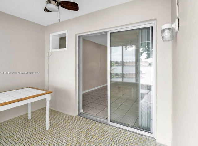 3 of 9 - 18801 Ne 2nd Ave 1006, Miami, FL