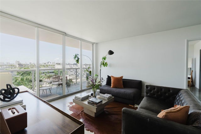 1 of 22 - 1900 Sunset Harbour Dr 703, Miami Beach, FL