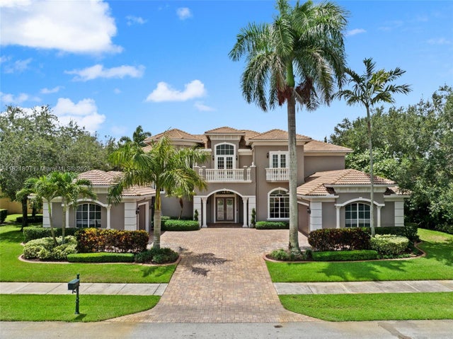 2 of 98 - 12608 S Stonebrook Cir, Davie, FL