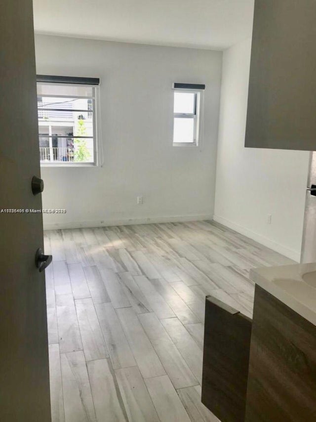 2 of 18 - 1560 Meridian Ave 206, Miami Beach, FL