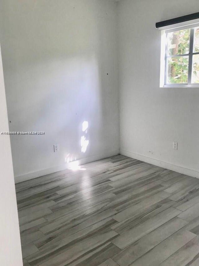 4 of 18 - 1560 Meridian Ave 206, Miami Beach, FL