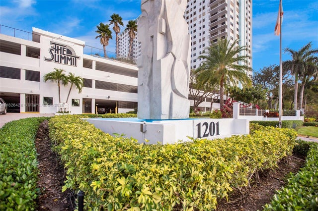 2 of 65 - 1201 S Ocean Dr 218n, Hollywood, FL