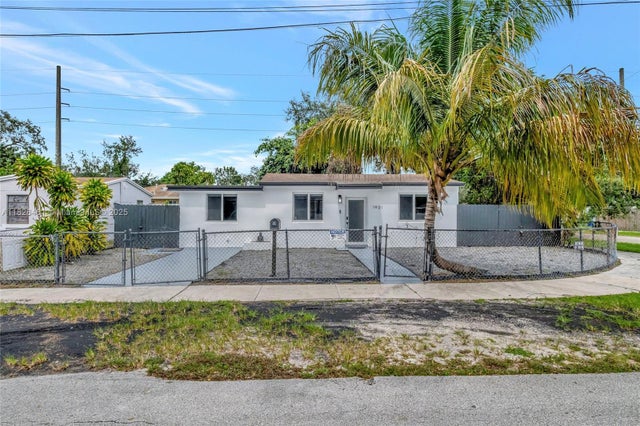 1 of 34 - 1901 Nw 86th Ter, Miami, FL