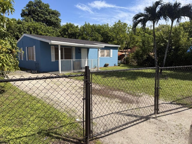 2 of 20 - N/A, Fort Lauderdale, FL