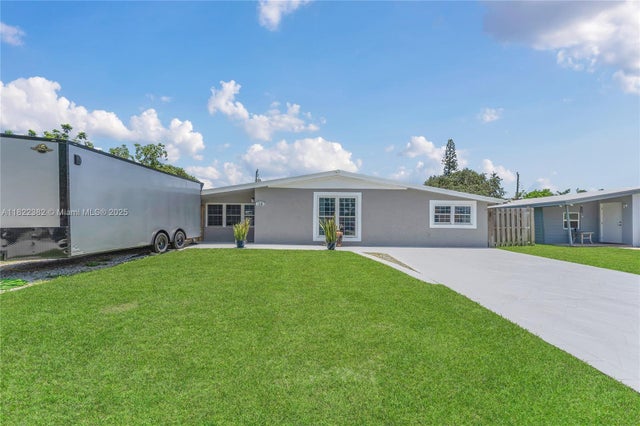 1 of 30 - 7540 Simms St, Hollywood, FL