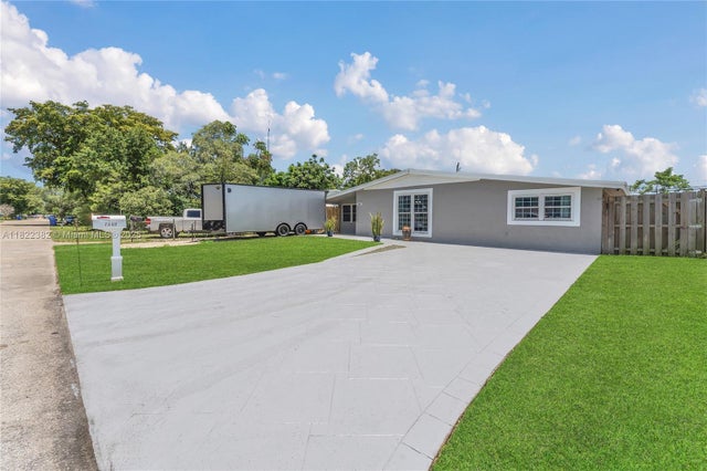 2 of 30 - 7540 Simms St, Hollywood, FL
