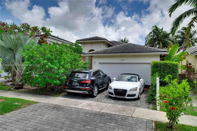 3 of 49 - 3457 Ne 2nd St, Homestead, FL