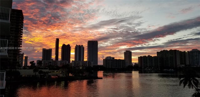 2 of 3 - 4000 Ne 169th St 407, North Miami Beach, FL