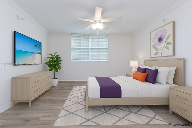 2 of 26 - 1919 Van Buren St 205a, Hollywood, FL