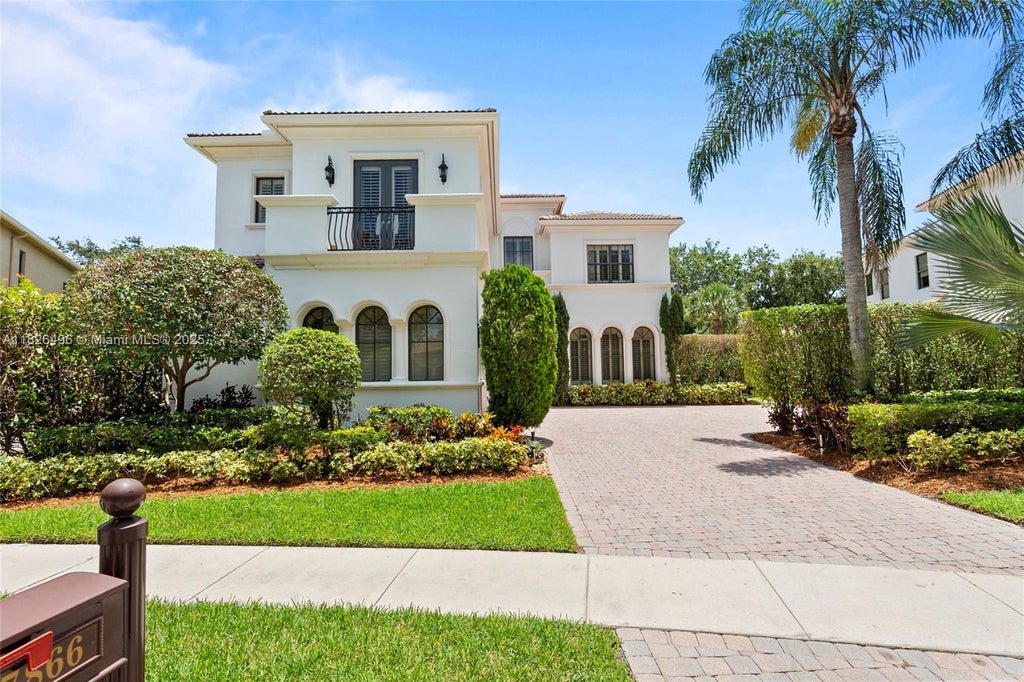 17866 Lake Azure Way, Boca Raton