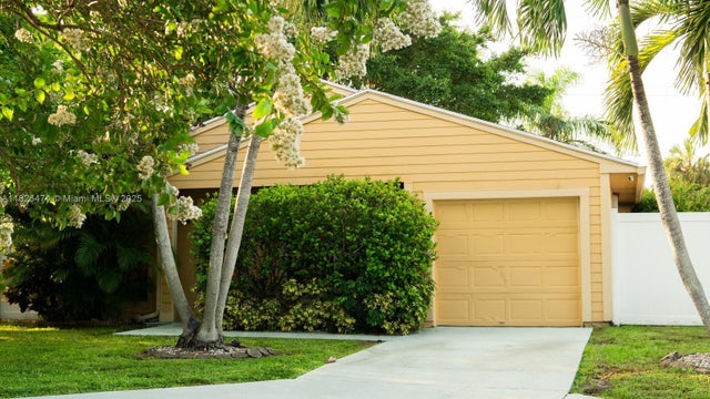 1 of 21 - 8443 Garden Gate Pl, Boca Raton, FL