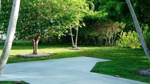 4 of 21 - 8443 Garden Gate Pl, Boca Raton, FL
