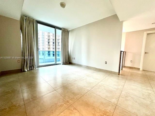4 of 12 - 200 Biscayne Boulevard Way 701, Miami, FL